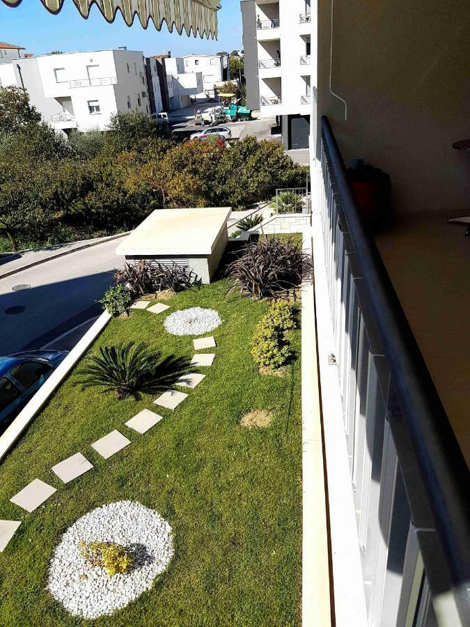 Apartment Rio Podstrana Bagian luar foto